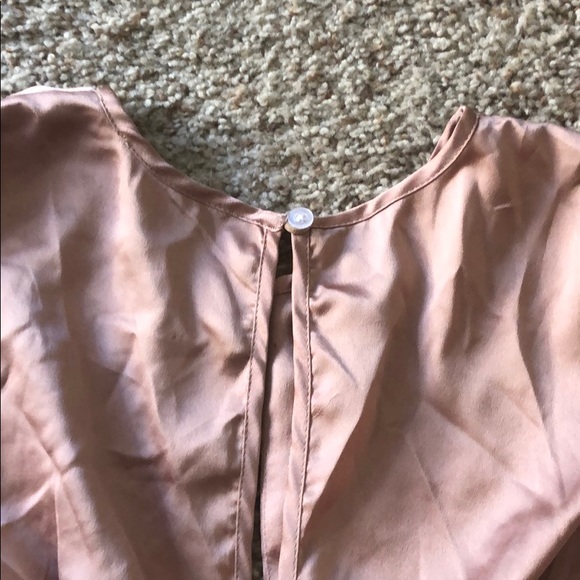 Americans Threads Copper Silk Bow Tie Crop Top - Picture 6 of 7
